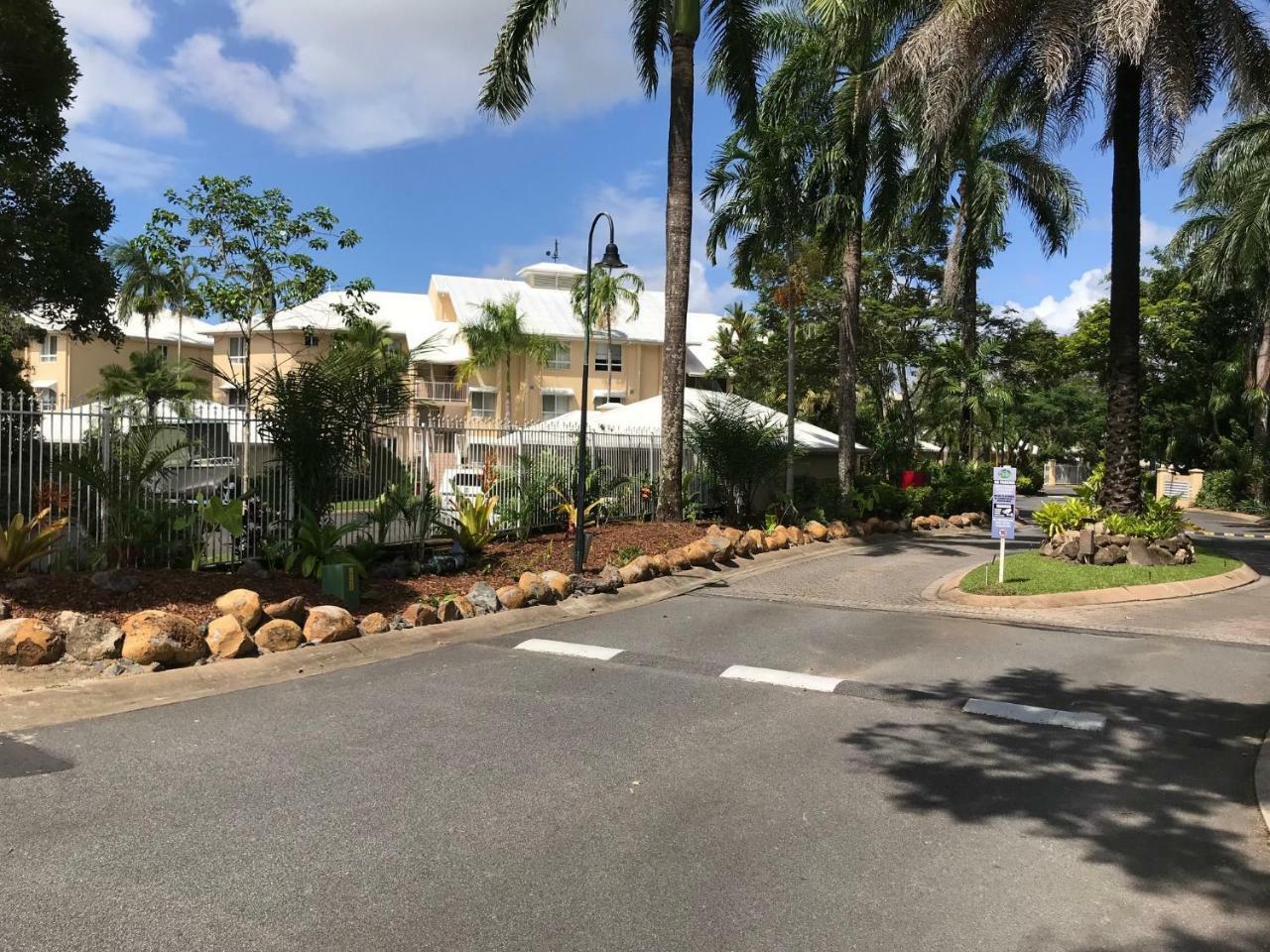 Trinity Links Resort Cairns Esterno foto